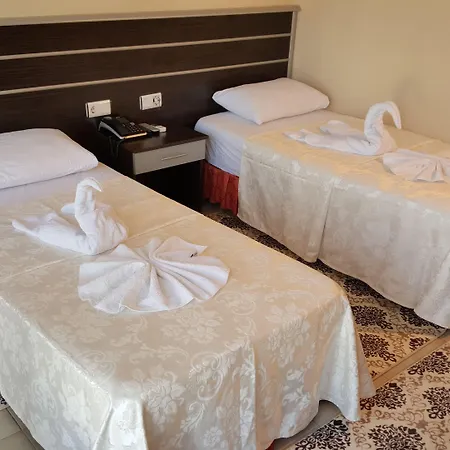 ホテル Kartal アンタルヤ