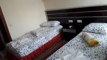 Hotel Kartal 3*