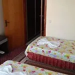 Hotel Kartal 3*